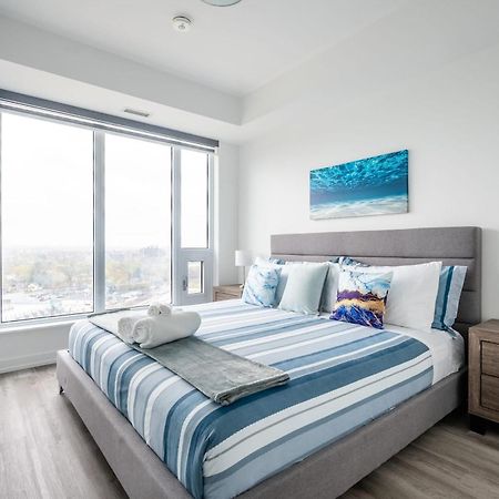 1Br Modern Condo - King Bed And Stunning City View Kitchener Eksteriør bilde